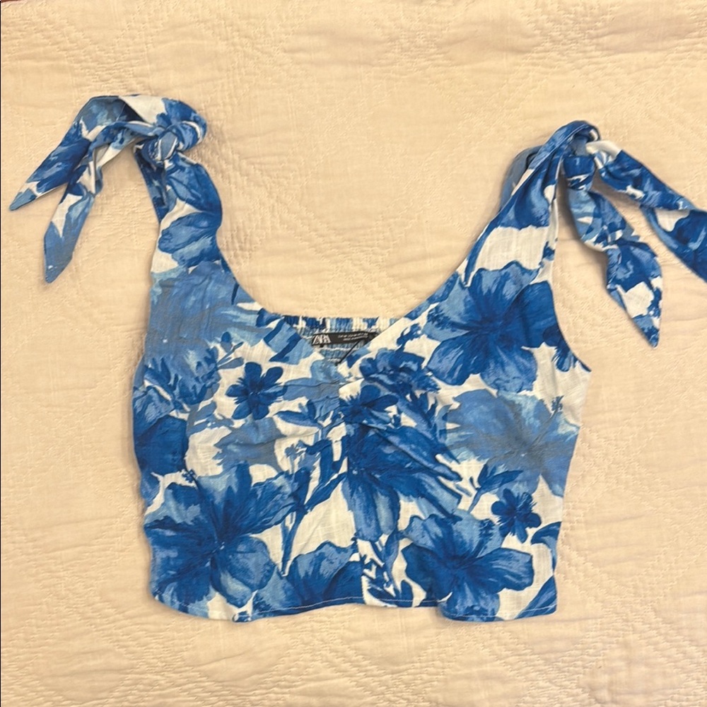 Zara blue floral linen top